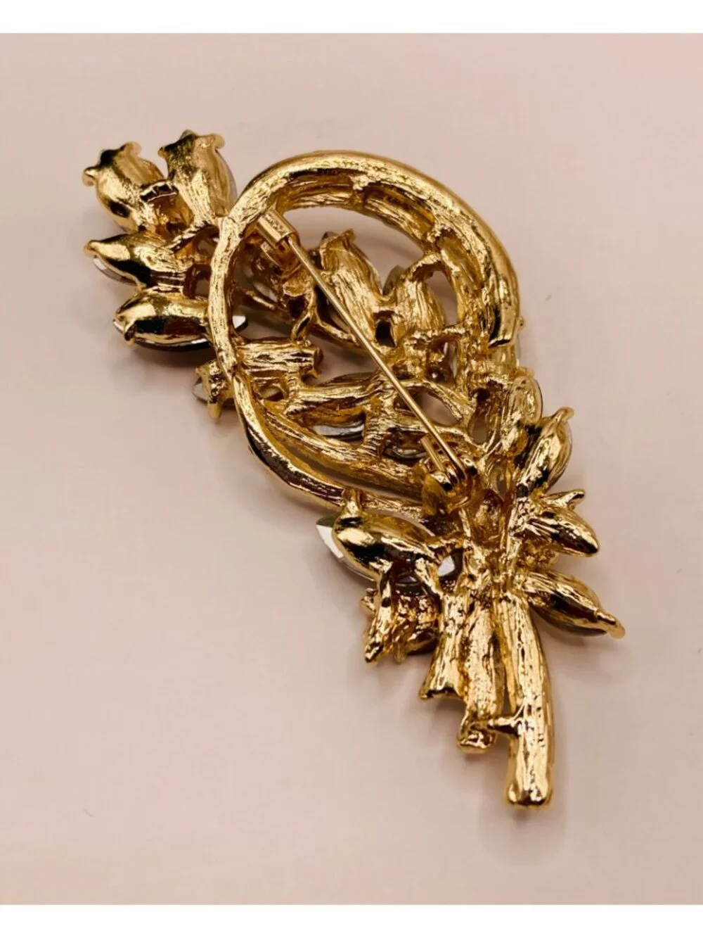 Gold-Tone Floral Brooch Multi-Color Rhinestones Elegant Leaf Design -112B